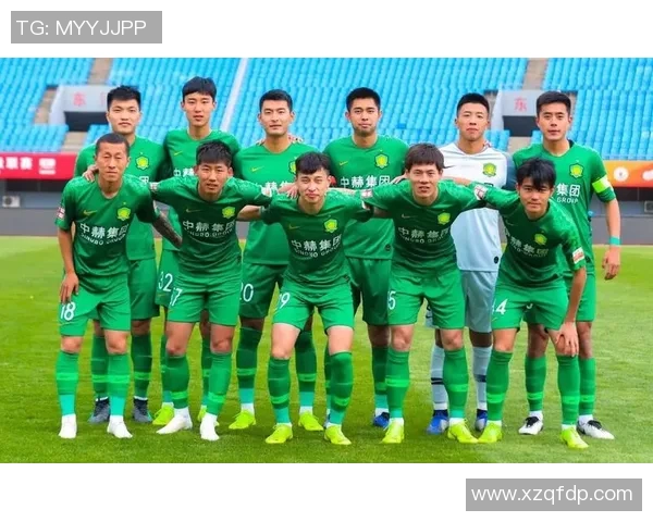 广州足球队荣登足球力量排行榜第三名展现强大实力与潜力 广州足球队荣登足球力量排行榜第三名展现强大实力与潜力